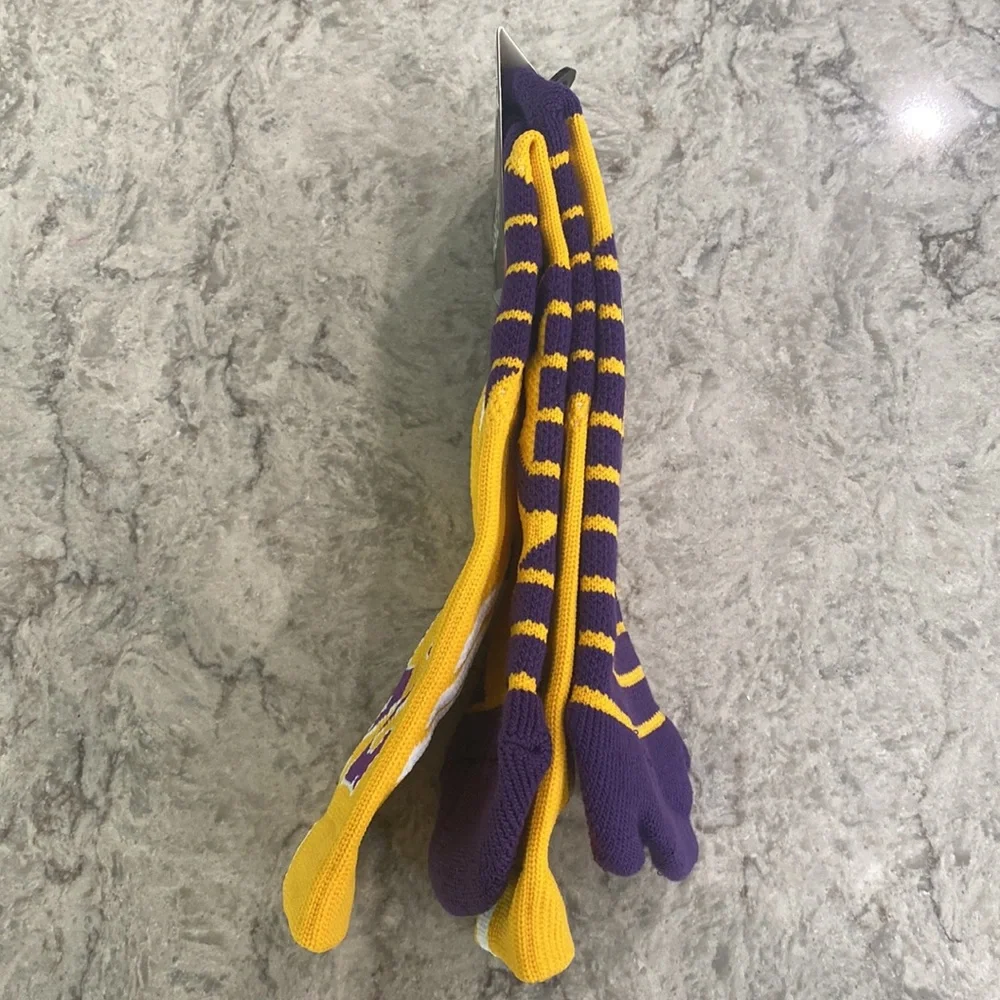 Kobe Bryant Los Angeles Lakers #24 Men’s Basketball Socks - Picture 10 of 10